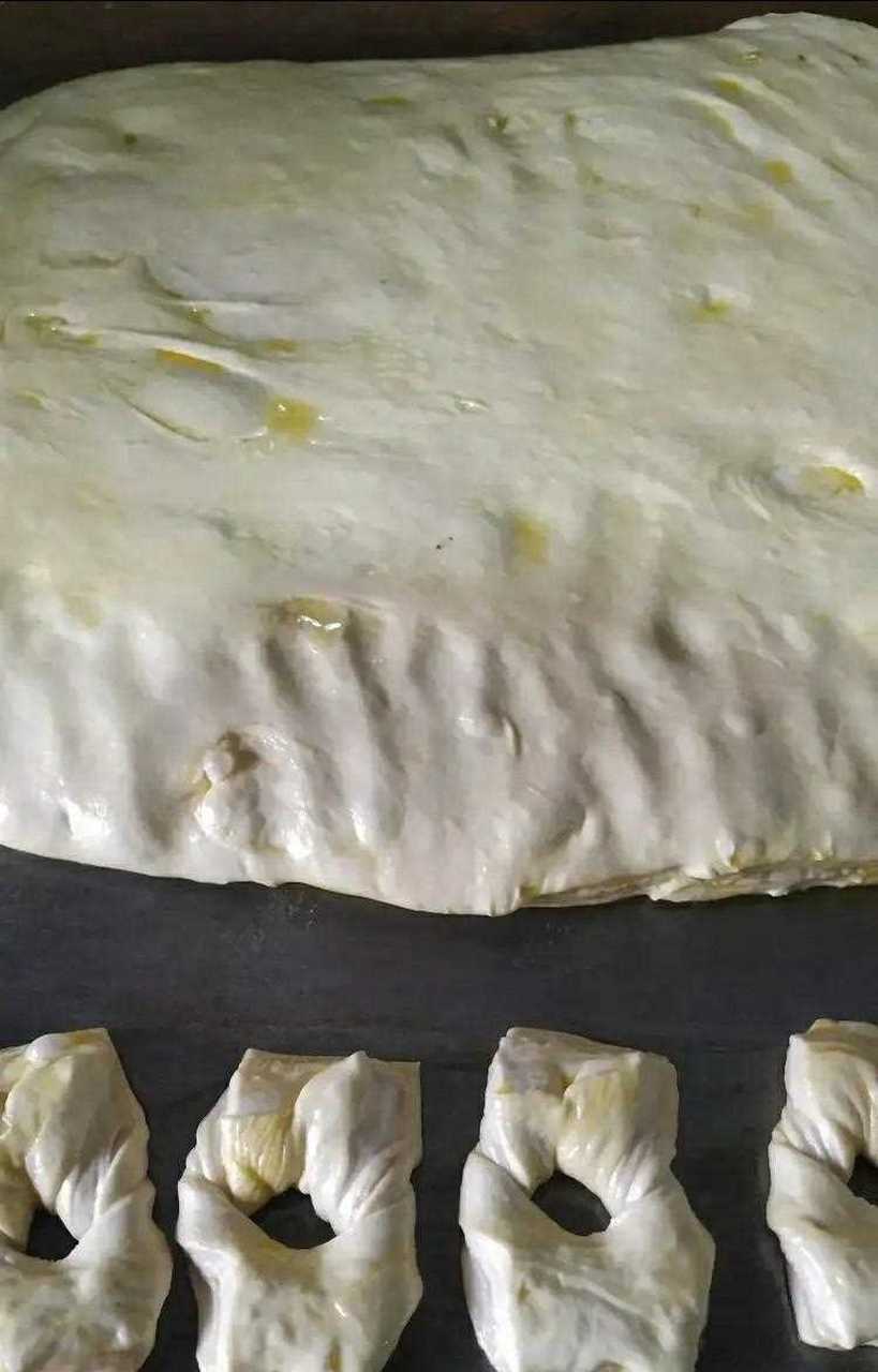 大同糖麻叶是大同的地方风味小吃.