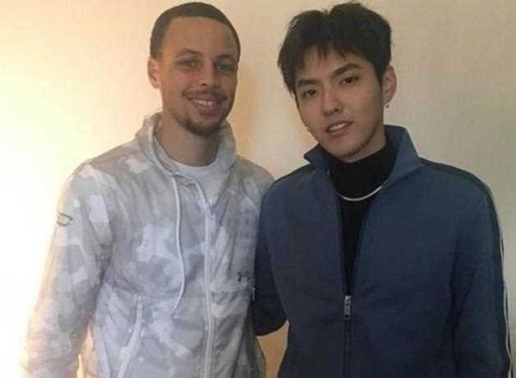 吴亦凡和nba明星合照,想不到他人脉这么广