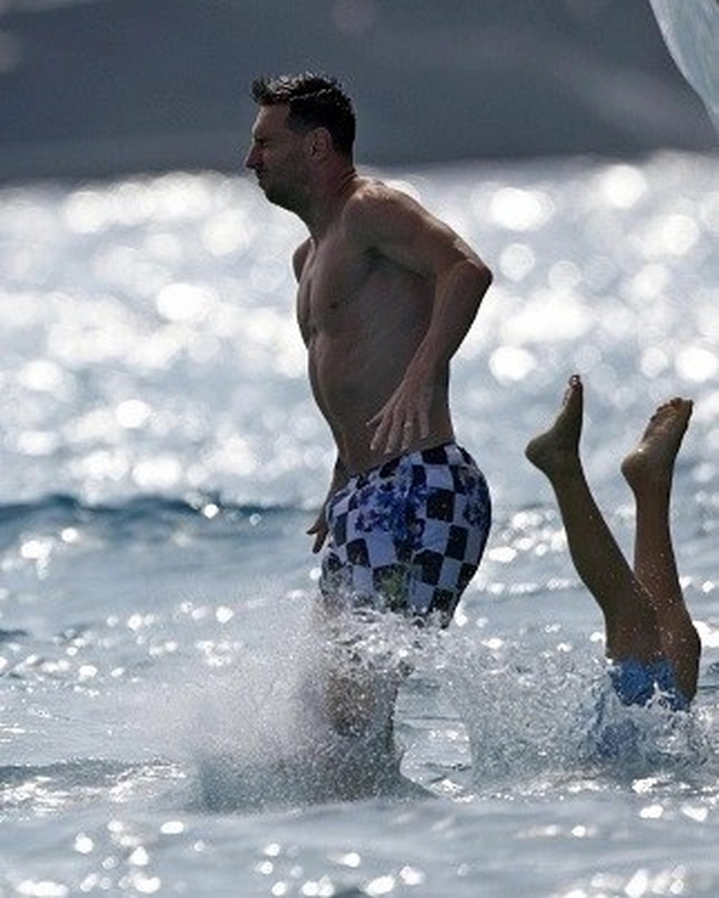 梅西也开始跳水了