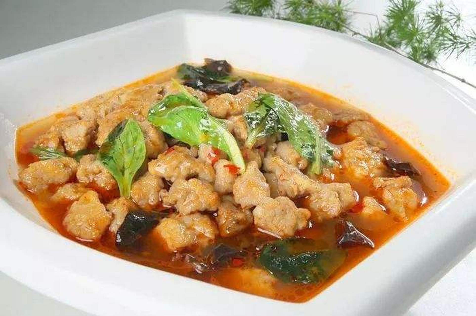 地道咸阳风味 长武酥肉是陕西省咸阳市长武县的特色美食.