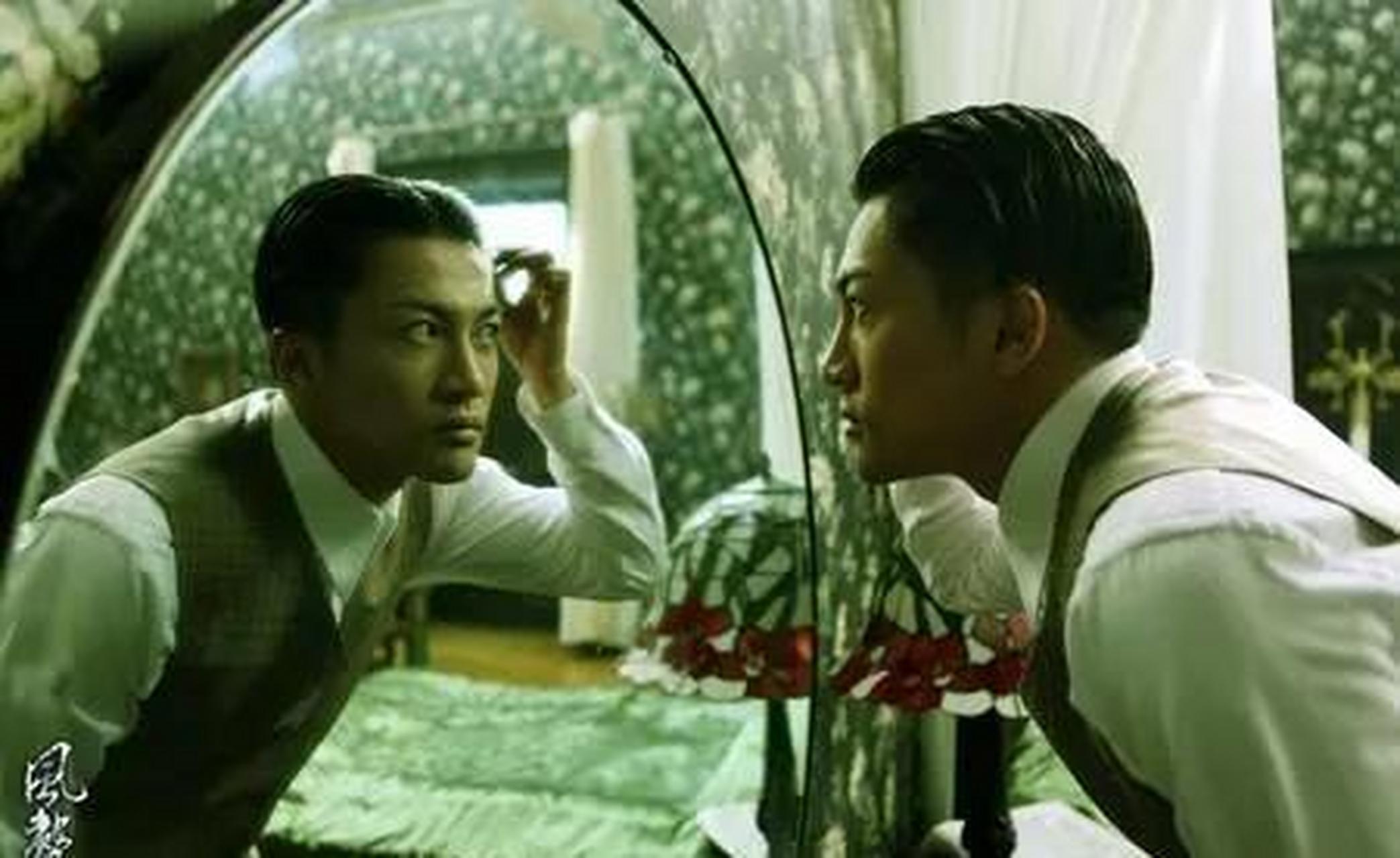 2009年,陈国富导演在《风声》选角方面敲定了苏有朋演"白小年"剧组
