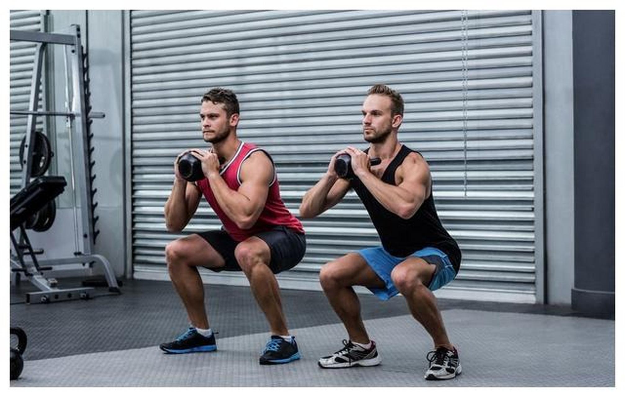 关于深蹲中膝盖的位置,你需要了解这两点