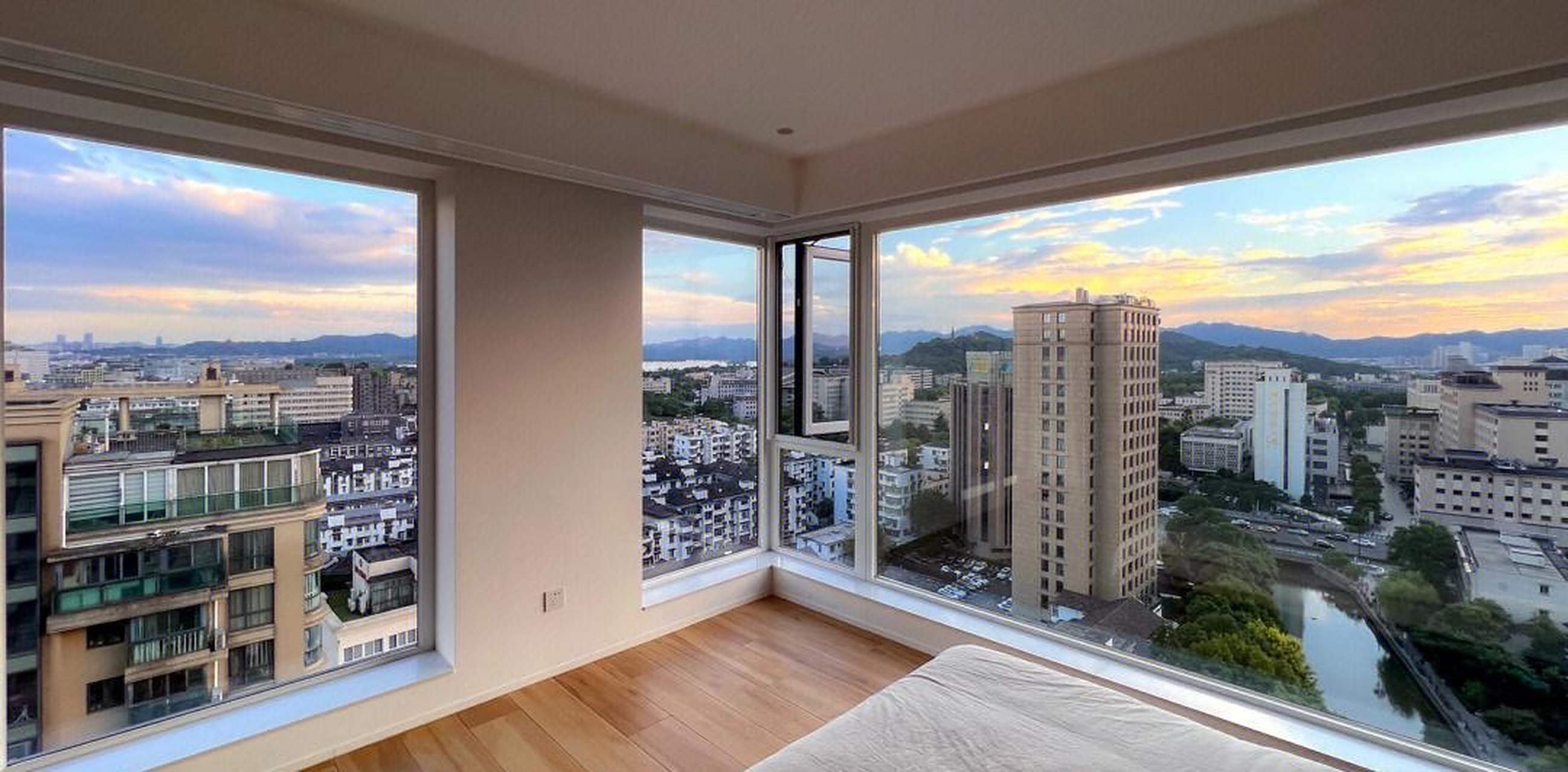 涨粉2千 [照相机] 封阳台改落地玻璃窗的注意事项 [照相机]  一面落地