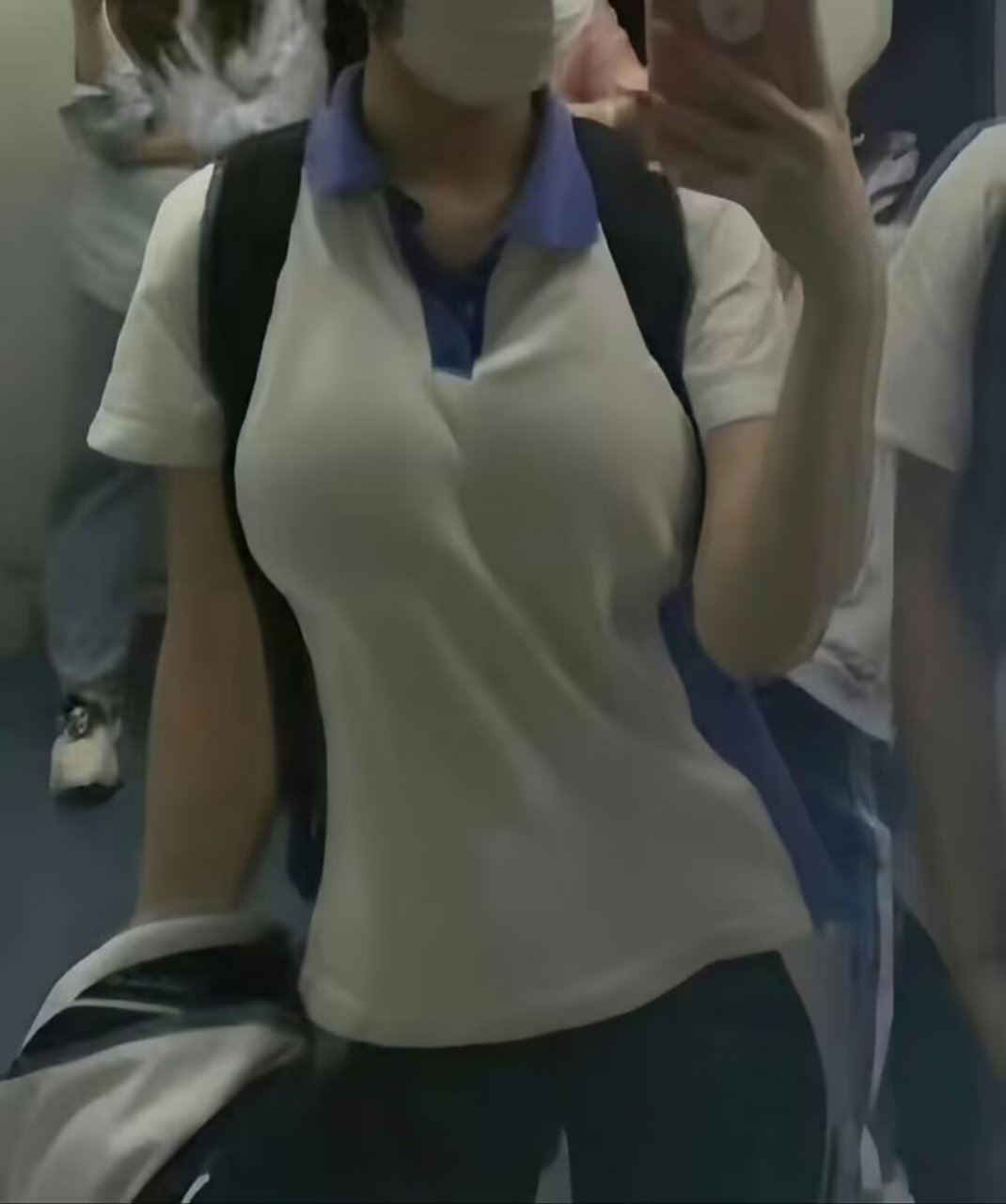 现在高中生都发育得这么好了吗