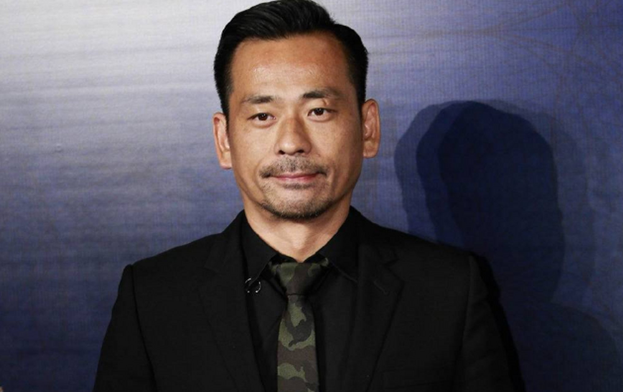 洗米华,曾在澳门的太阳城集团工作,目前在澳门的路环监狱服刑.