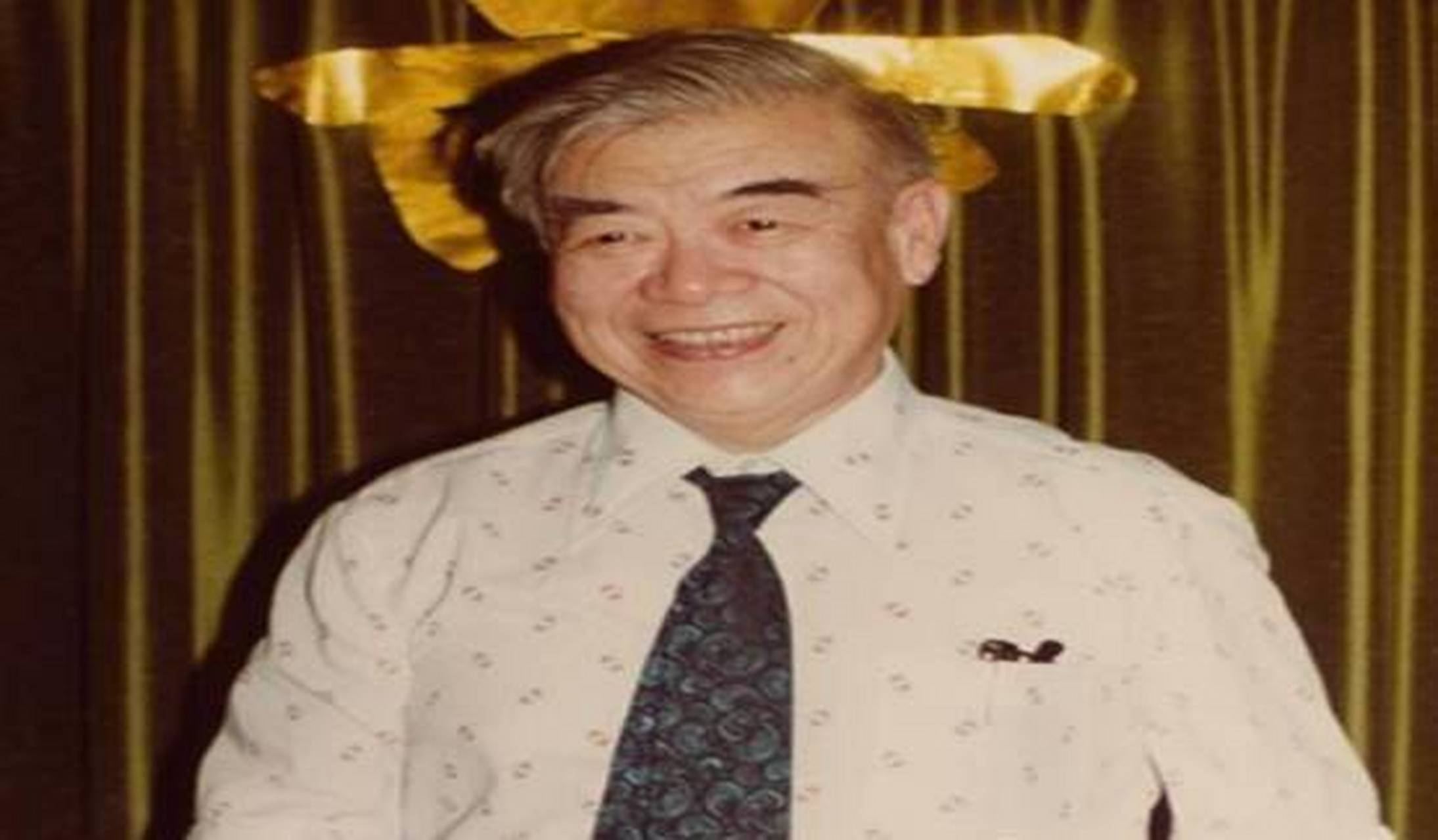 02 吴大猷的女友叫阮冠世,二人是师生恋,在校园里一见钟情.