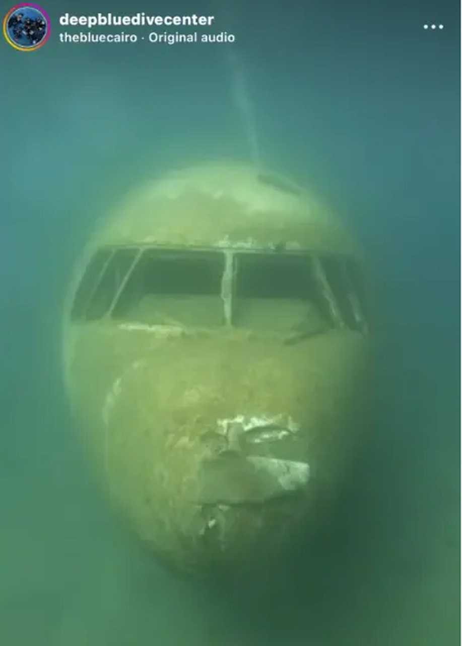 【这是马航mh370客机残骸的照片?