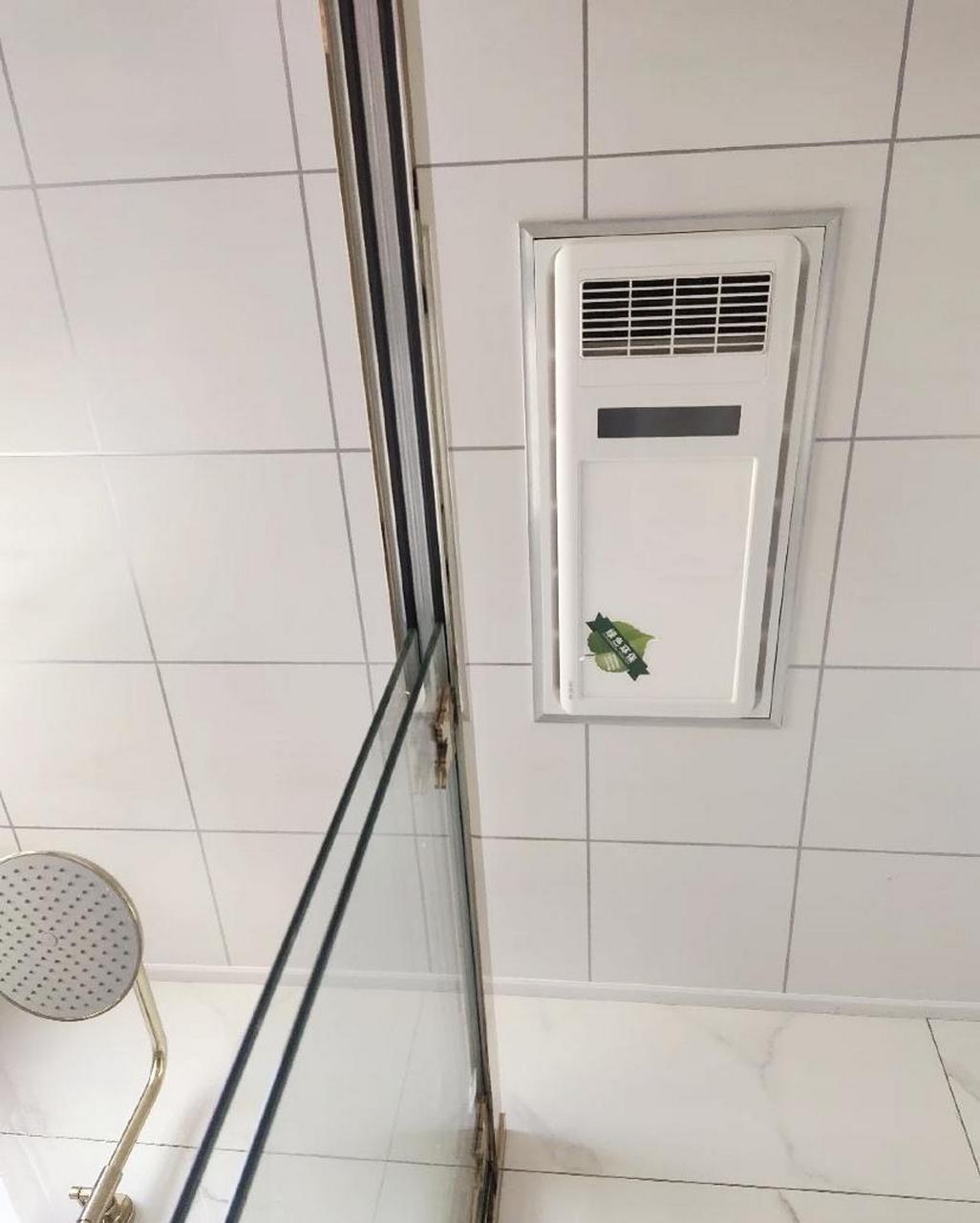 一个很牛的设计师告诉我,这才是暖风机的正确安装位置.