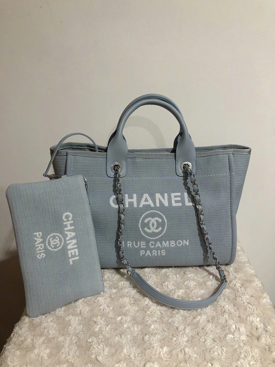 颜色,但是这个颜色真的是很好看了,我反正很喜欢#香奈儿2022春夏新款