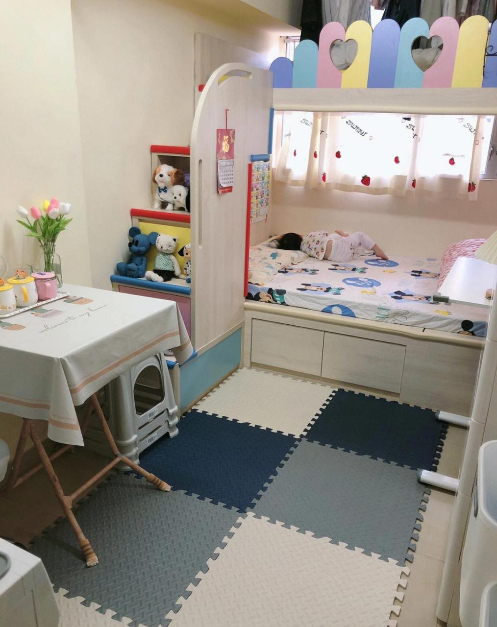 在香港租10平米的小屋[饺子],过快乐的日子 在香港买不起大房子,我们