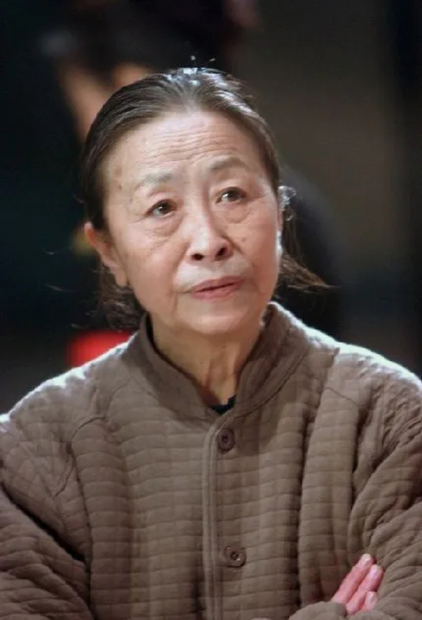 3月25日,花火乐娱发布讣告,称著名演员张少华因病医治无效,于2021年3