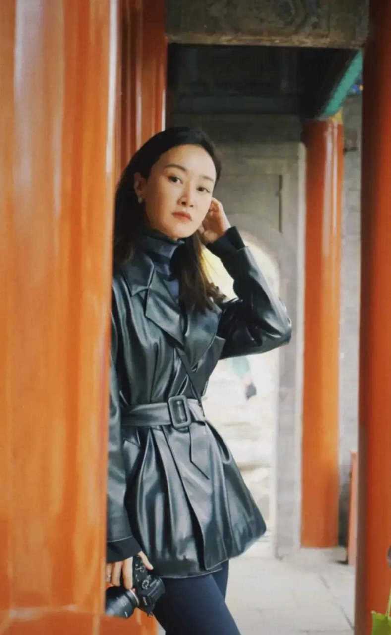 这个叫赵子琪的女演员,印象里原来叫赵琳.