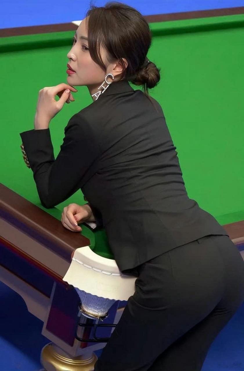 著名桌球美女裁判叫