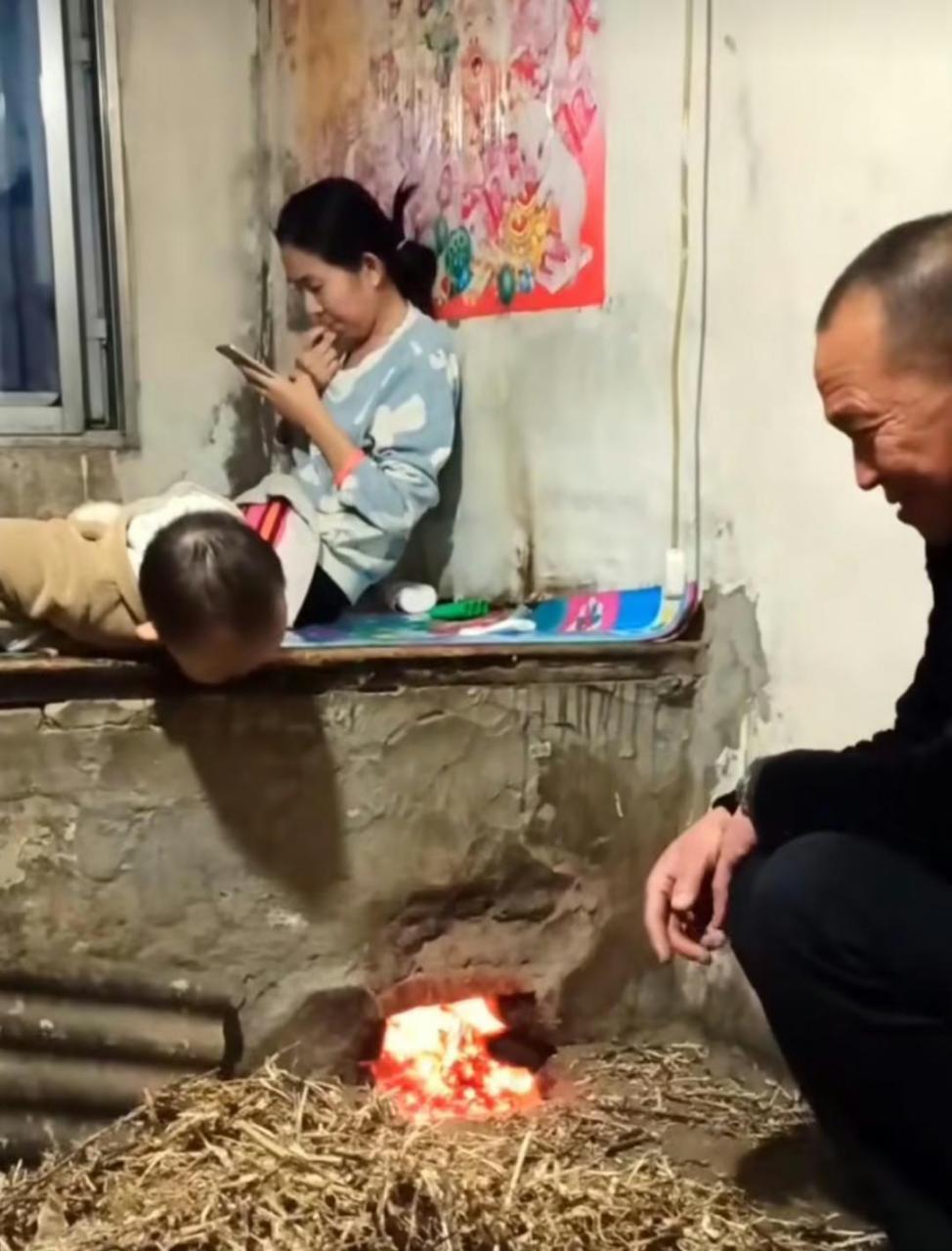 给老婆孩子热炕头! #趣图搞笑
