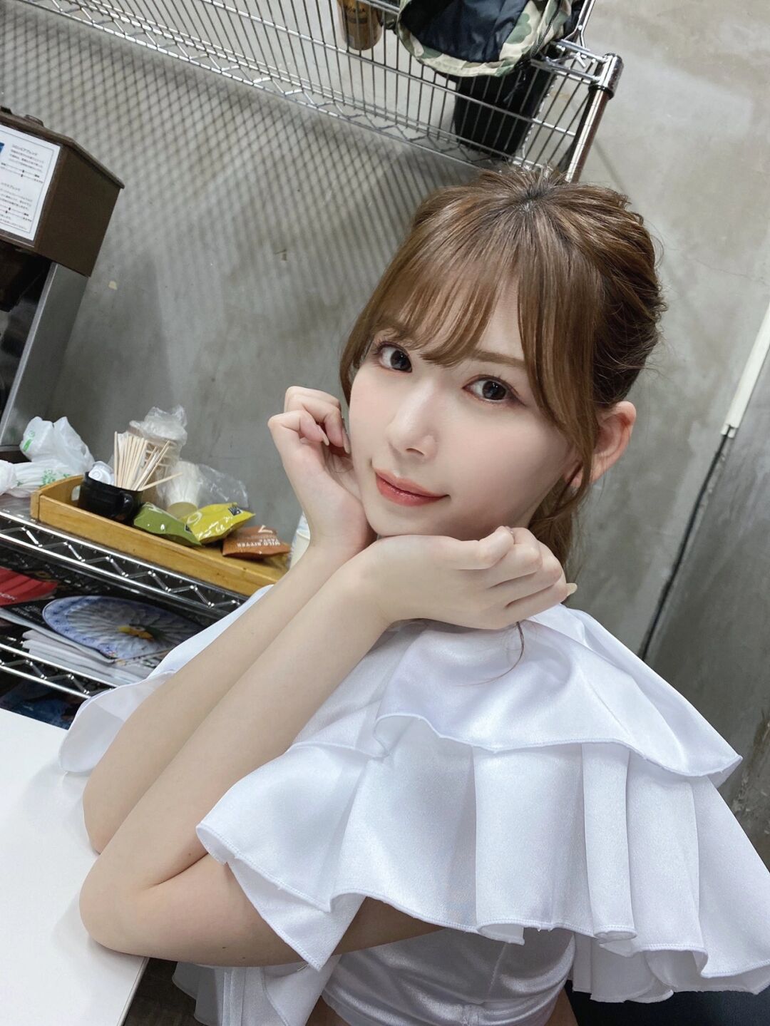明里紬 这颜值不当偶像可惜了