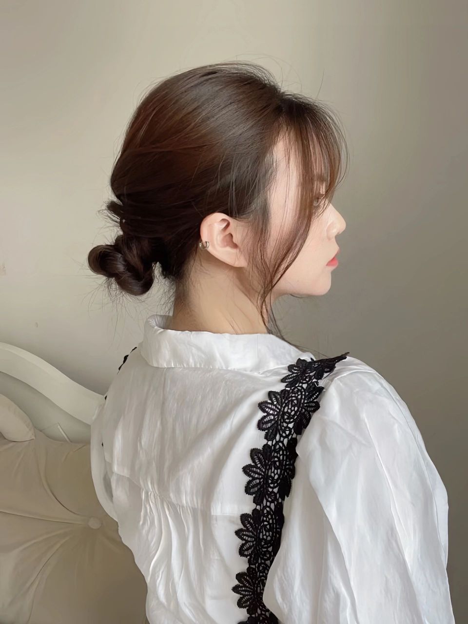 通勤扎发合集  分享几款现代风格的发型,适合日常通勤,既能展现气质