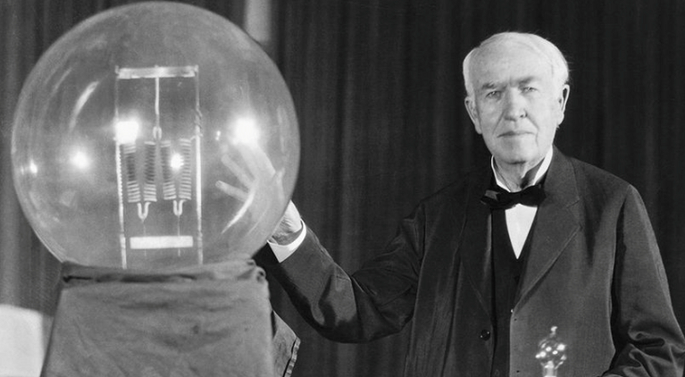 爱迪生:电灯不完全是我的发明,但更不是特斯拉的,白炽灯无疑改变了