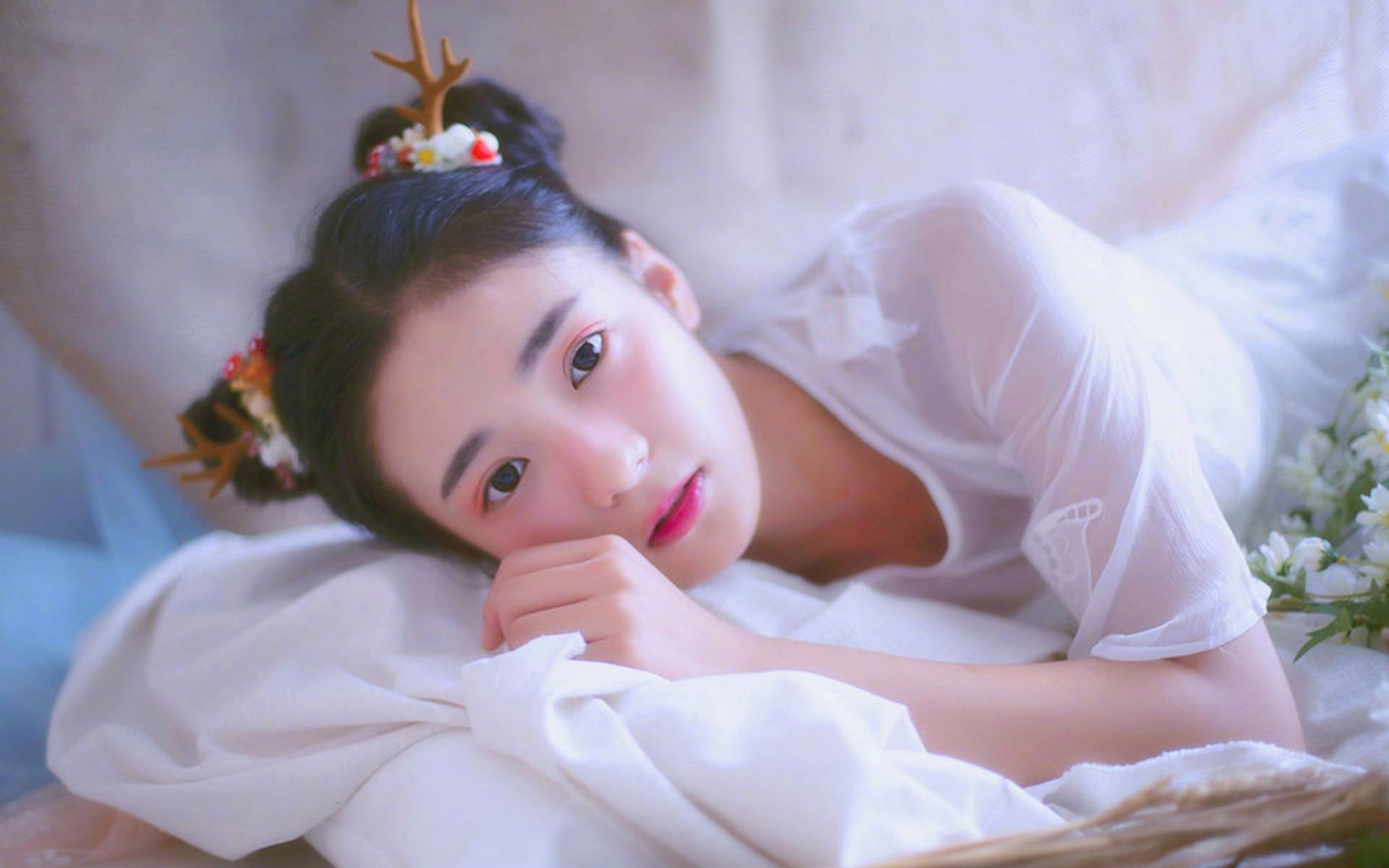 分享一个有趣的追女生技巧.  把自己代入"男主人"的角色.