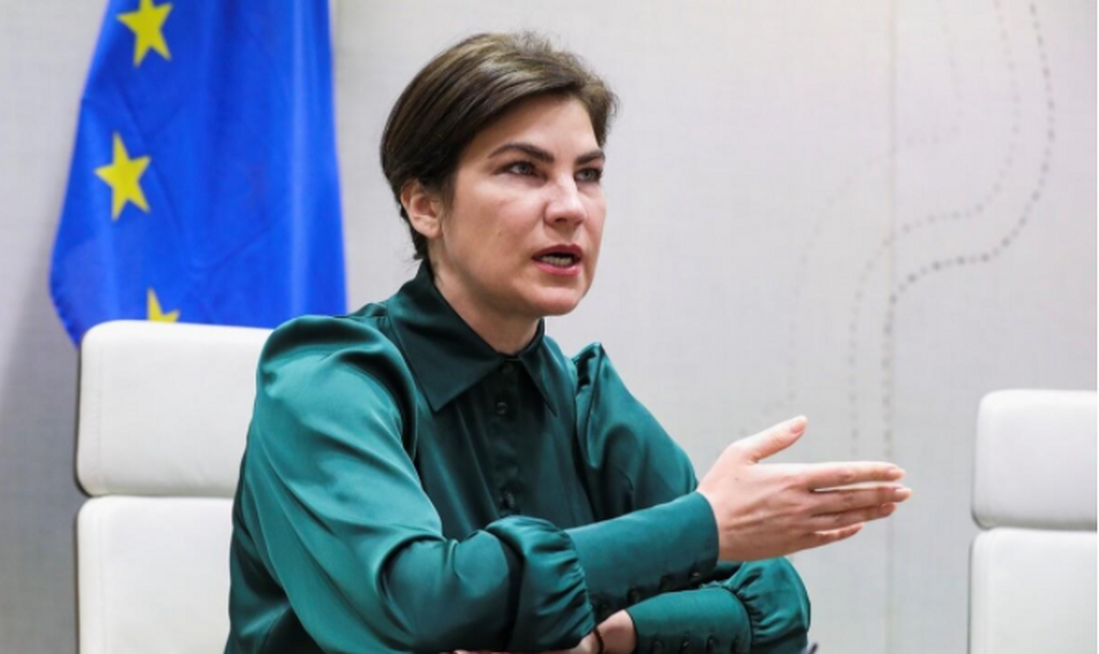 俄罗斯启动调查海牙法庭法官背景 梅德韦杰夫警告海牙小心空中导弹