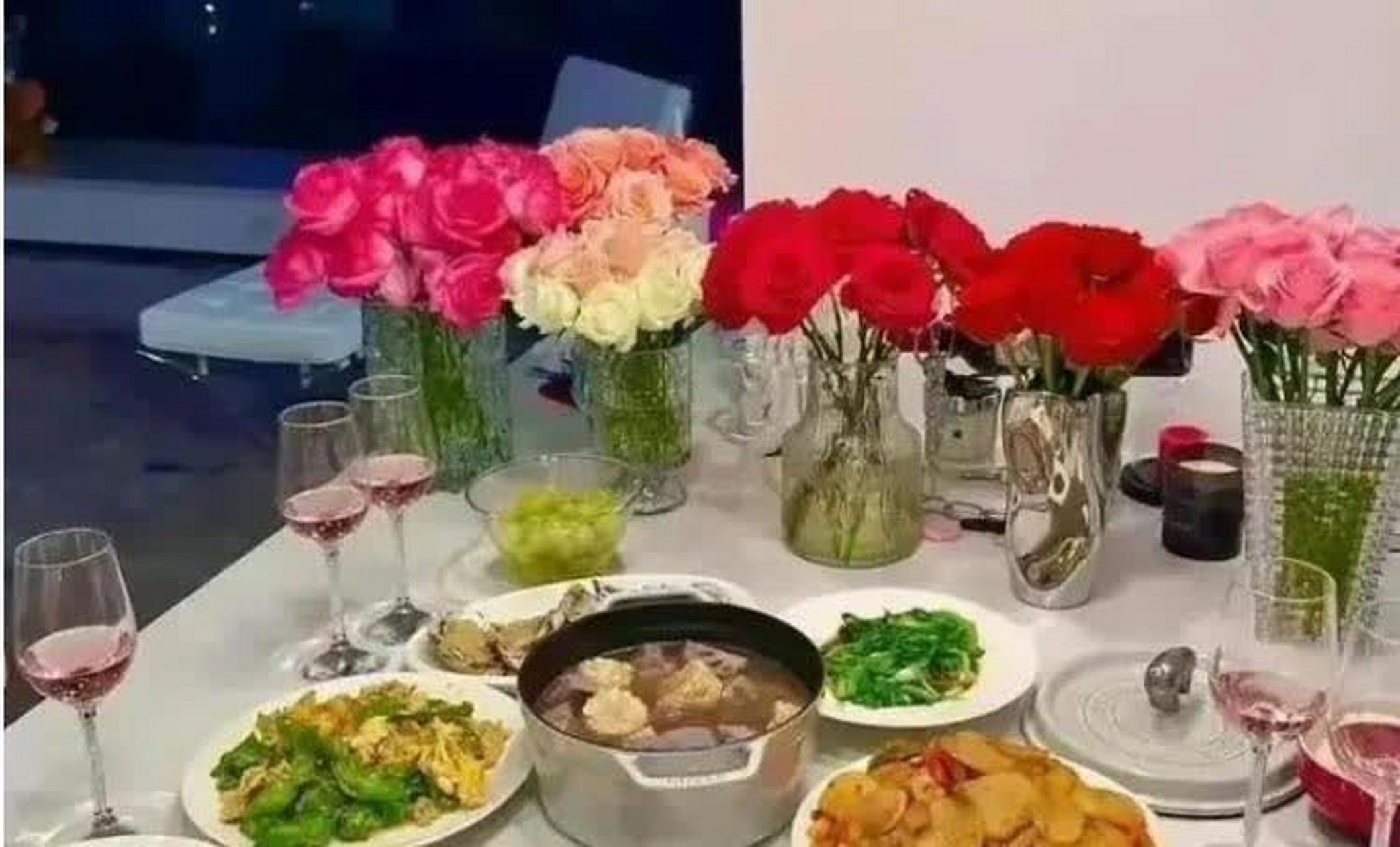 我们结婚七年了,激情并没有减弱.[坏笑]