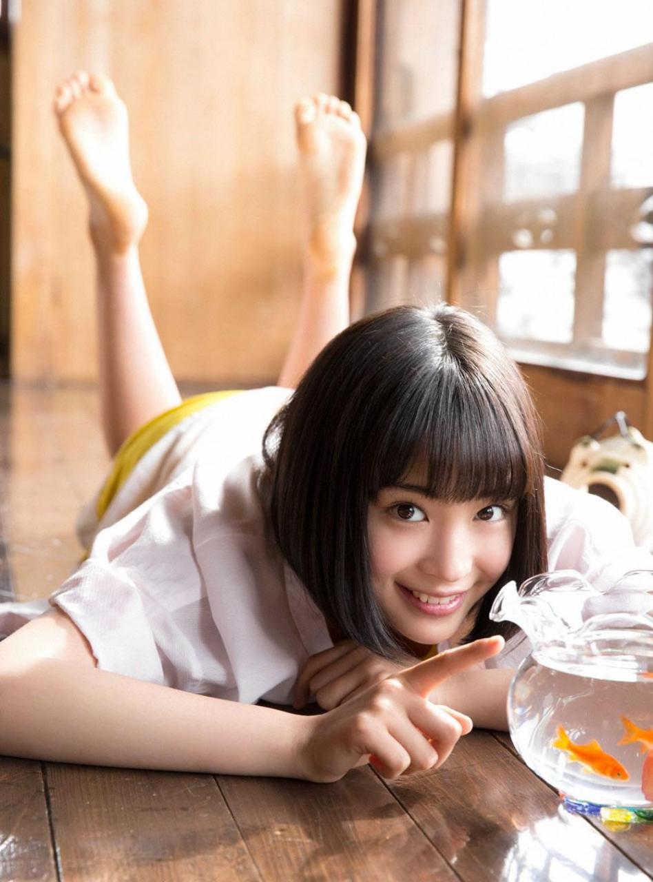 清纯可爱的日本女孩广濑铃 #娱乐最前沿