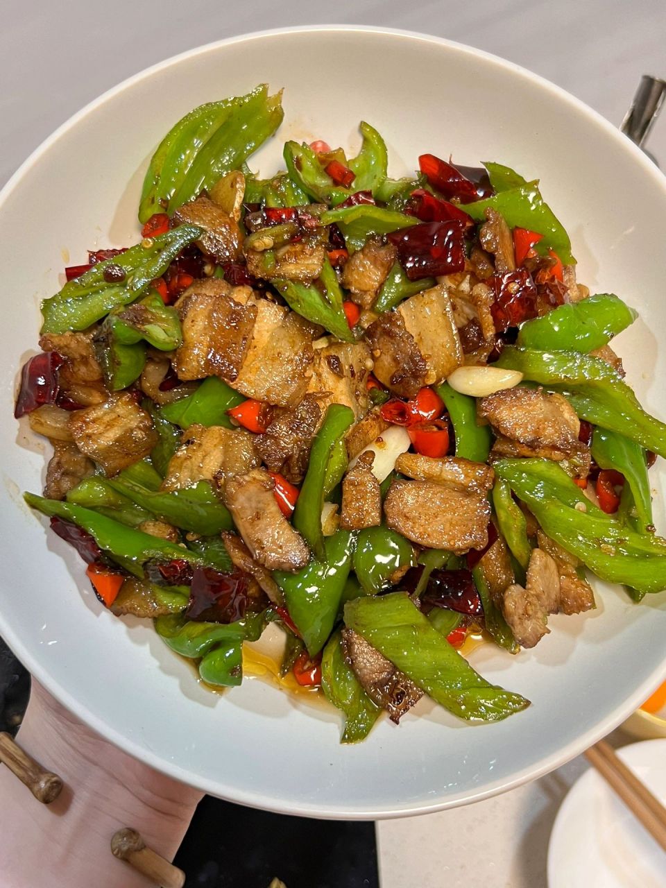 【川味回锅肉做法】香味四溢,回味无穷!