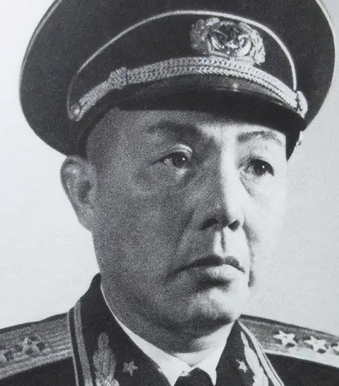 1979年开国上将苏振华逝世,妻子陆迪伦提出唯一请求,中央:同意 1979年