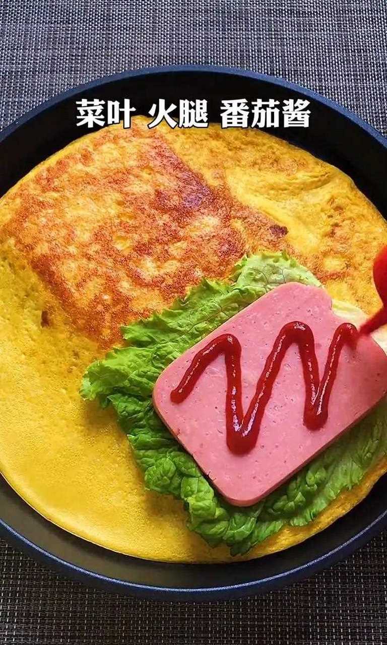 今天就教大家一个简单美味的三明治做法!