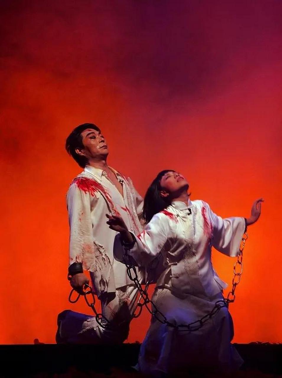 1928年2月6日,广州红花岗刑场上戒备森严,一排枪口对准了两个青年男女