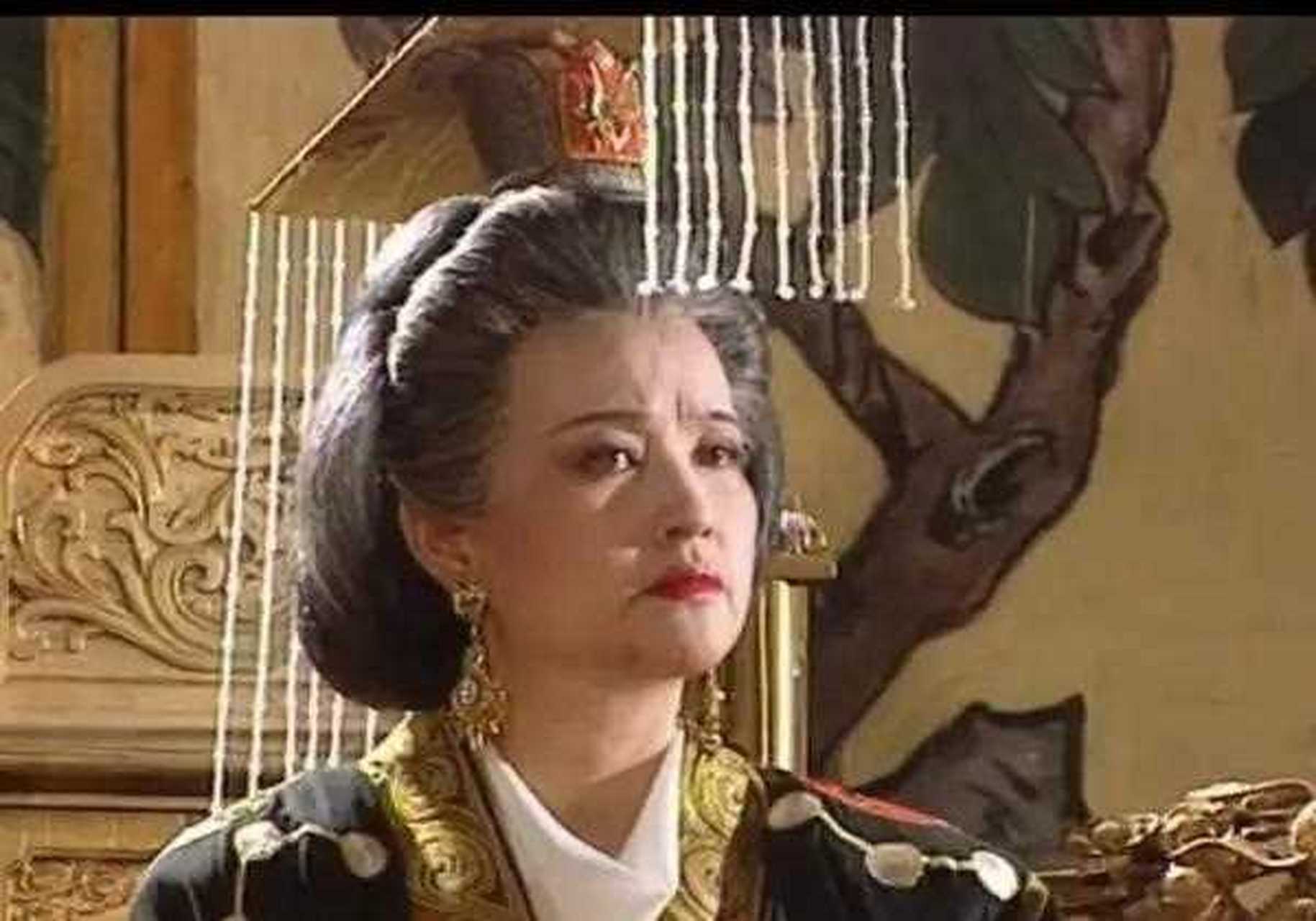 1994年导演刘大印找到刘晓庆:"我要开拍《武则天》,想让你来演武则天.