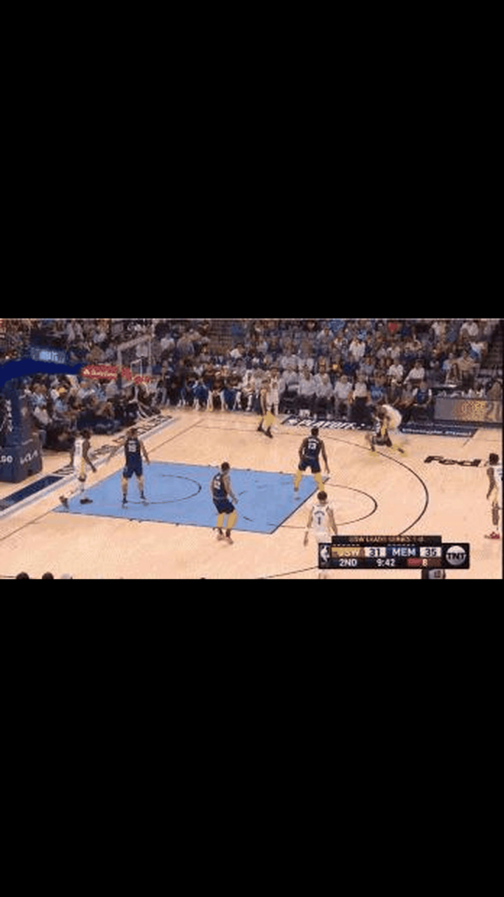 gif创作人# "枸杞哥"怒摔水杯,双手砸筐,隔扣克拉克.