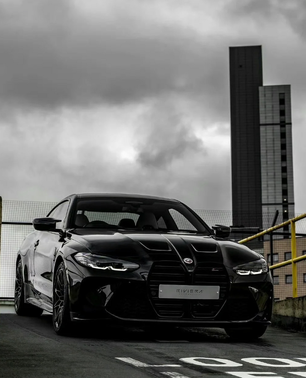 不一样的驾驭体验:宝马m4 competition豪华跑车 宝马m4 competition