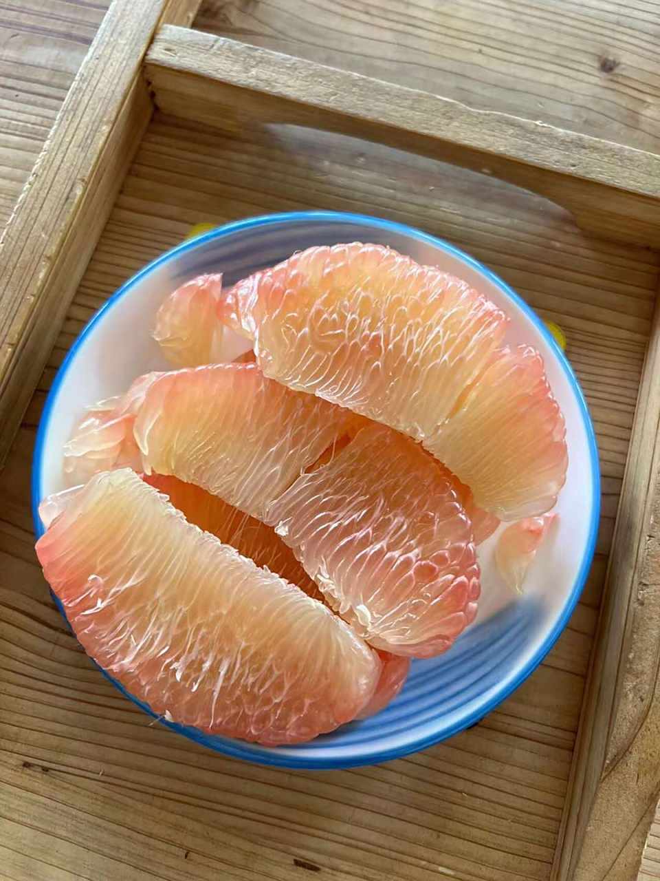 颜值代表, 嫩嫩粉粉的果肉颇具少女心, "柚"惑难挡的翡翠柚!