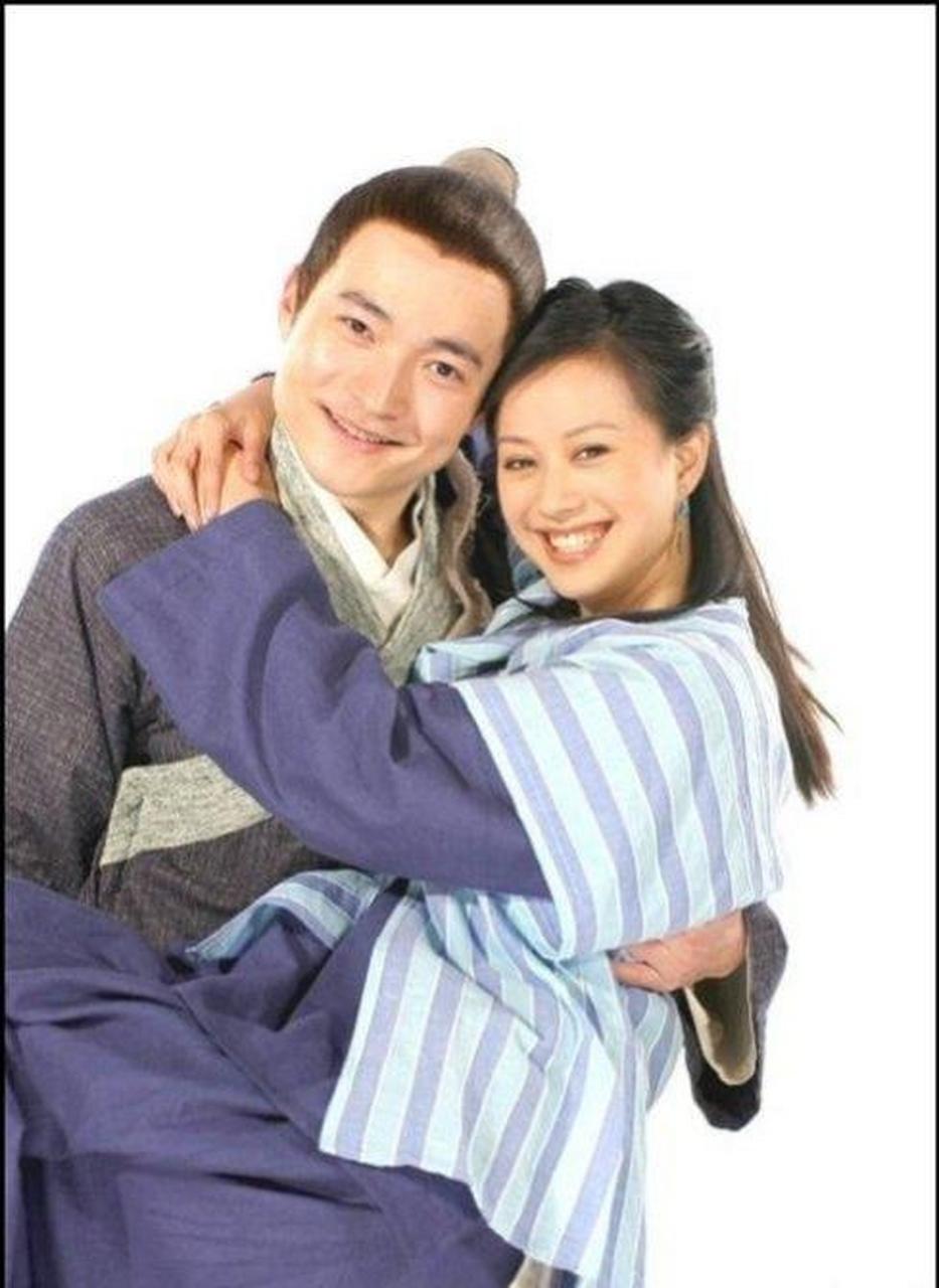 gif创作人# 43岁的倪虹洁,古怪机灵美丽贤惠的捕快祝无双, 身材,肤色