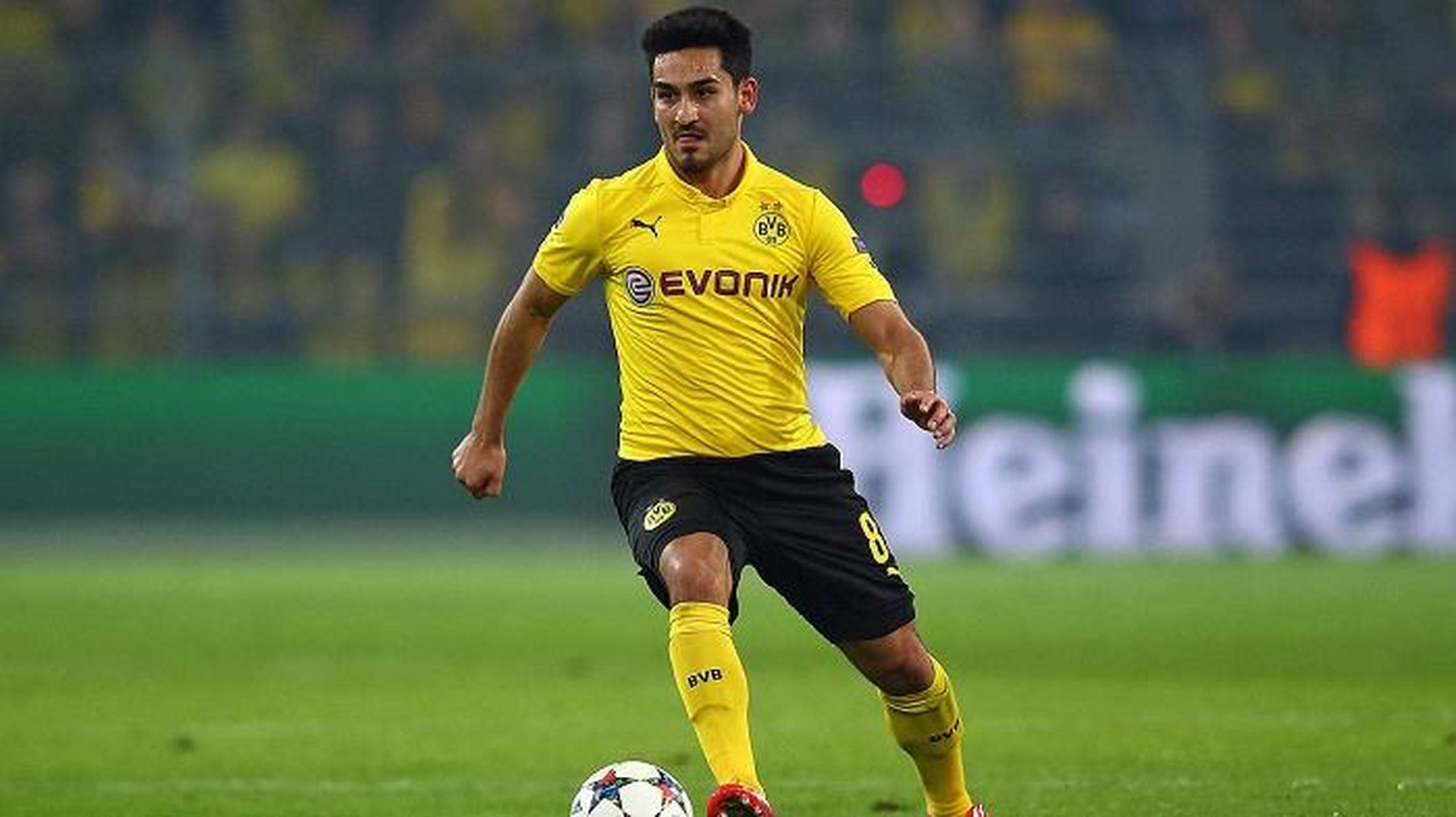 围观欧洲足坛强强对话# 曼城球员京多安讲述自己患上新冠肺炎的感 ..