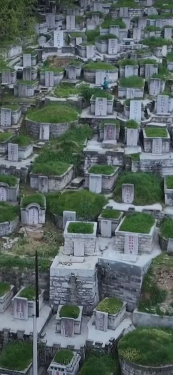 贵州坟景房,见识了.