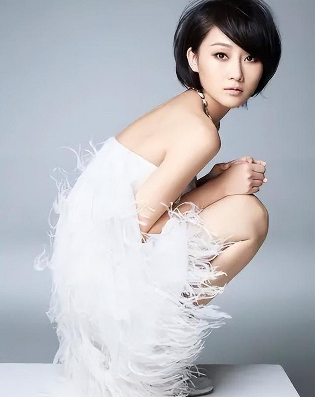 林鹏宅男女神,性感妩媚写真图集