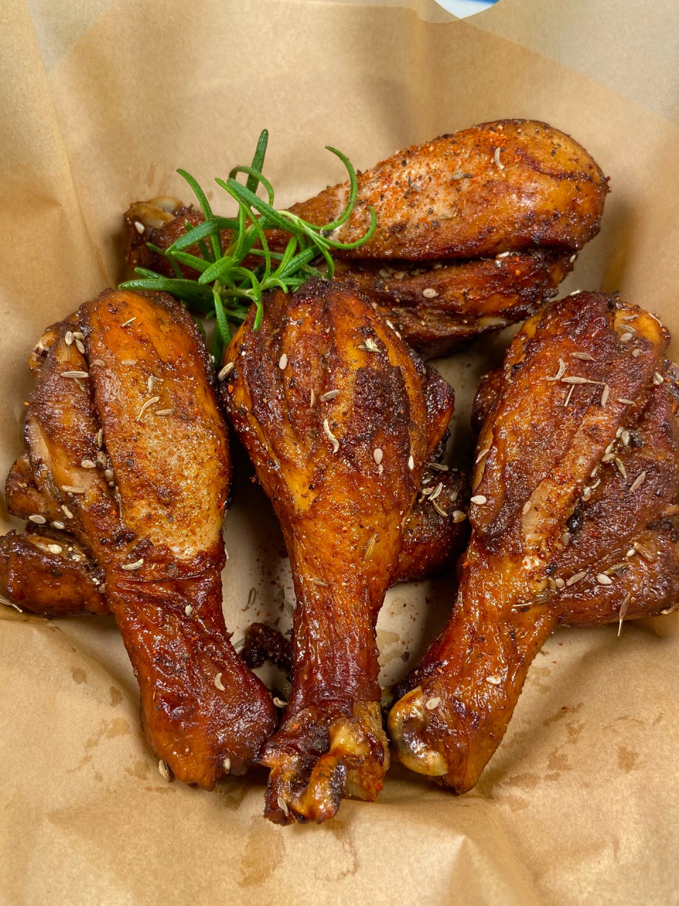 95食材:鸡腿4 	 03做法:如图