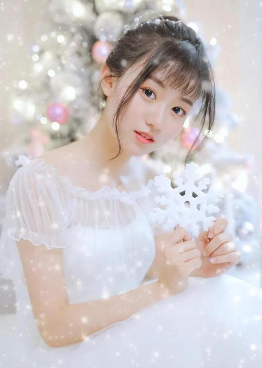 甜美女孩公主纱裙唯美写真图片