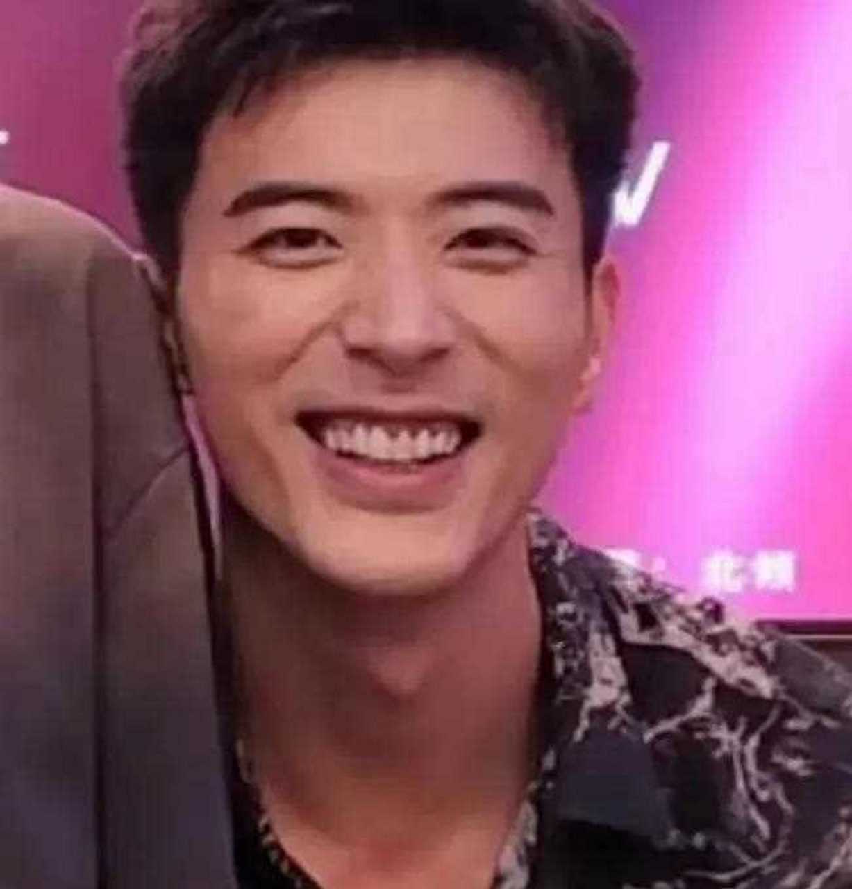 讲真,徐开骋是从小帅到大的!