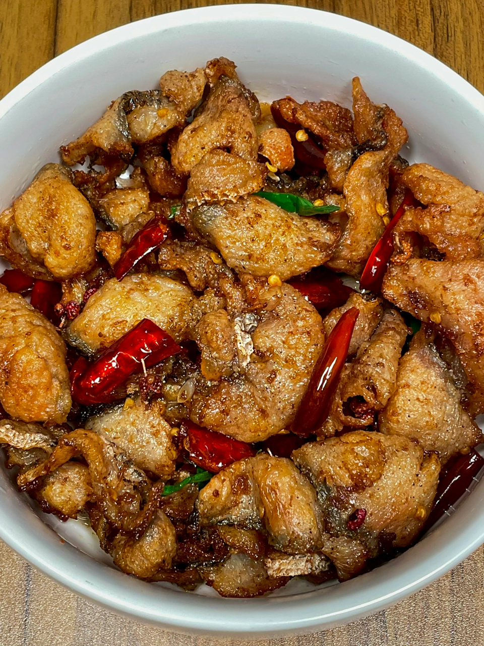 麻辣鱼片!一出锅就惊艳到我了!巨香巨好吃! 没想到鱼片还能这么做!