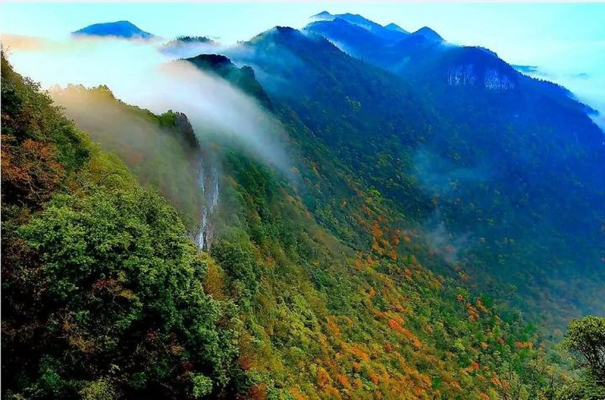 十一假期,露营好去处——丰都·轿子山 人们常用"山中无日月,寒暑不知