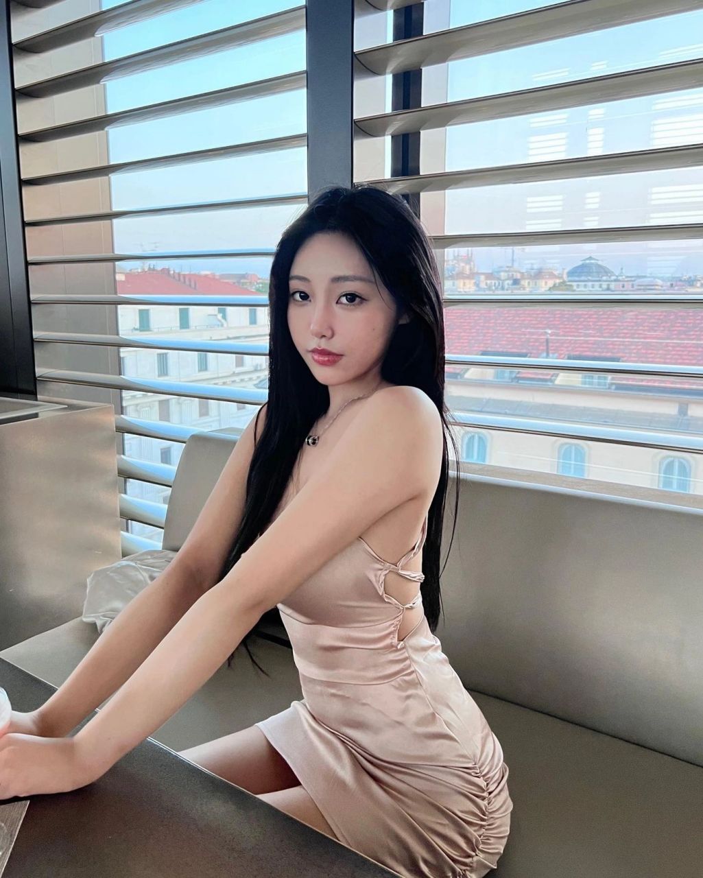 米兰阿玛尼酒吧