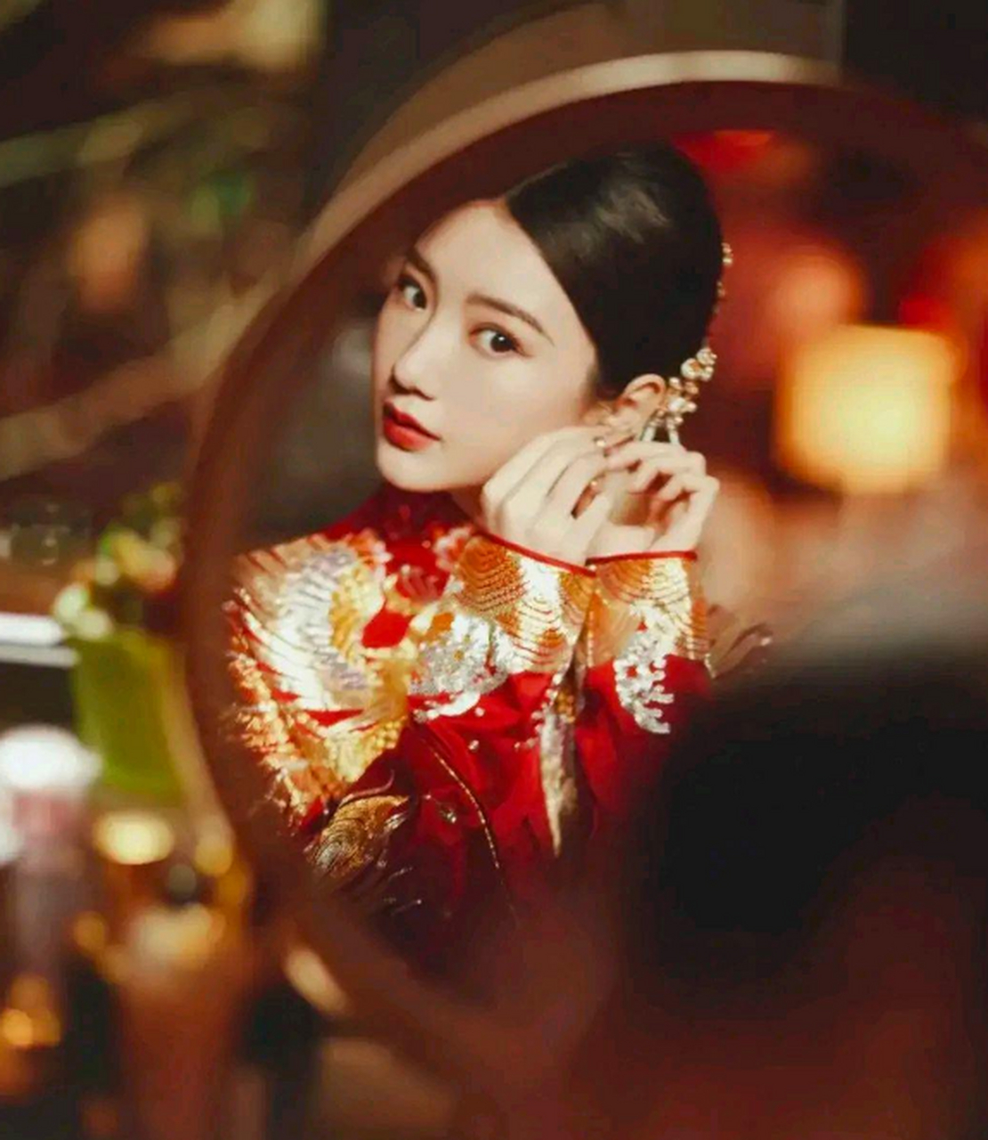 毛晓彤《心想事成》孙想结婚了,充满古典风的韵味与浪漫,笑起来真甜