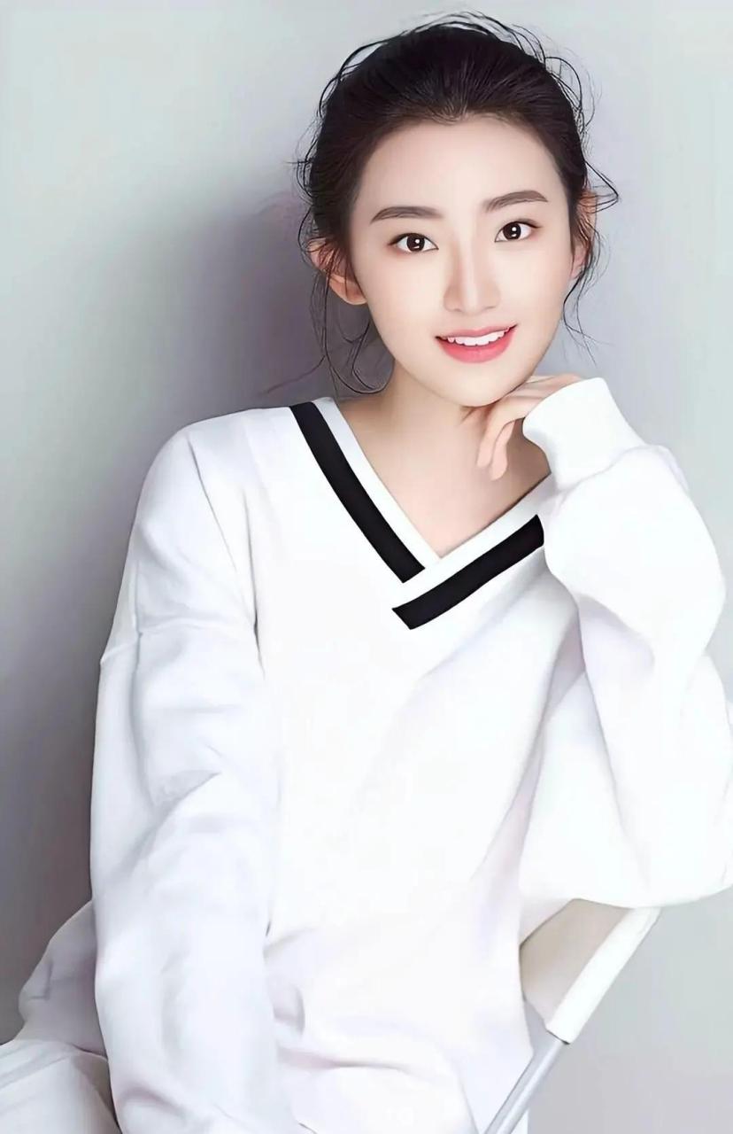 网友:杨雨潼个人写真