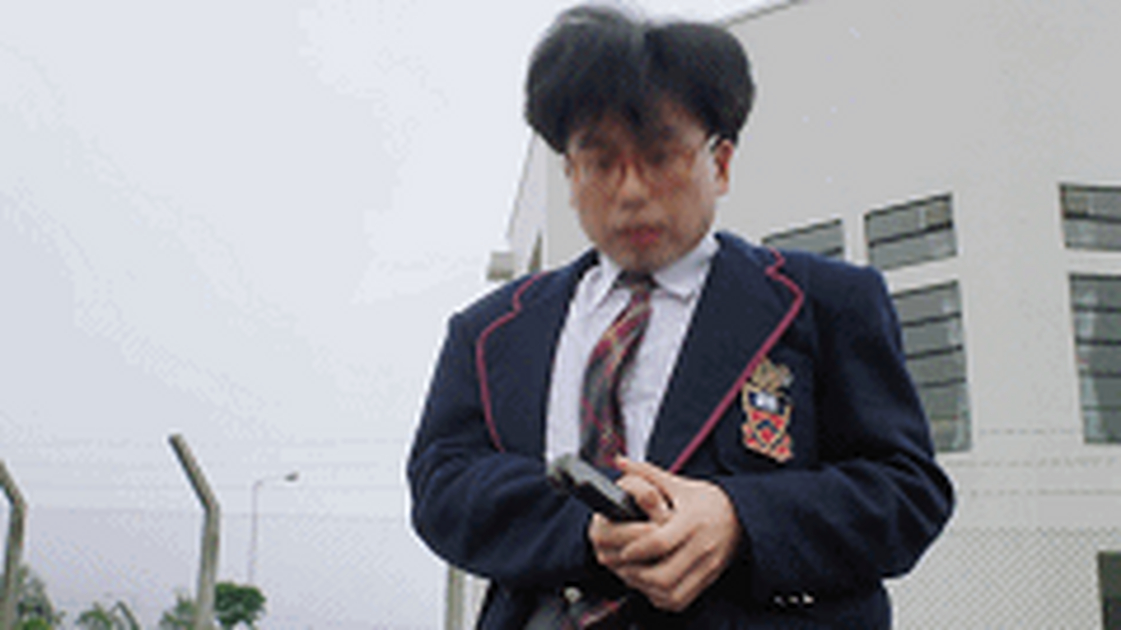 1991年香港华语片票房第一名《逃学威龙》,4389万港币 导演: 陈嘉上