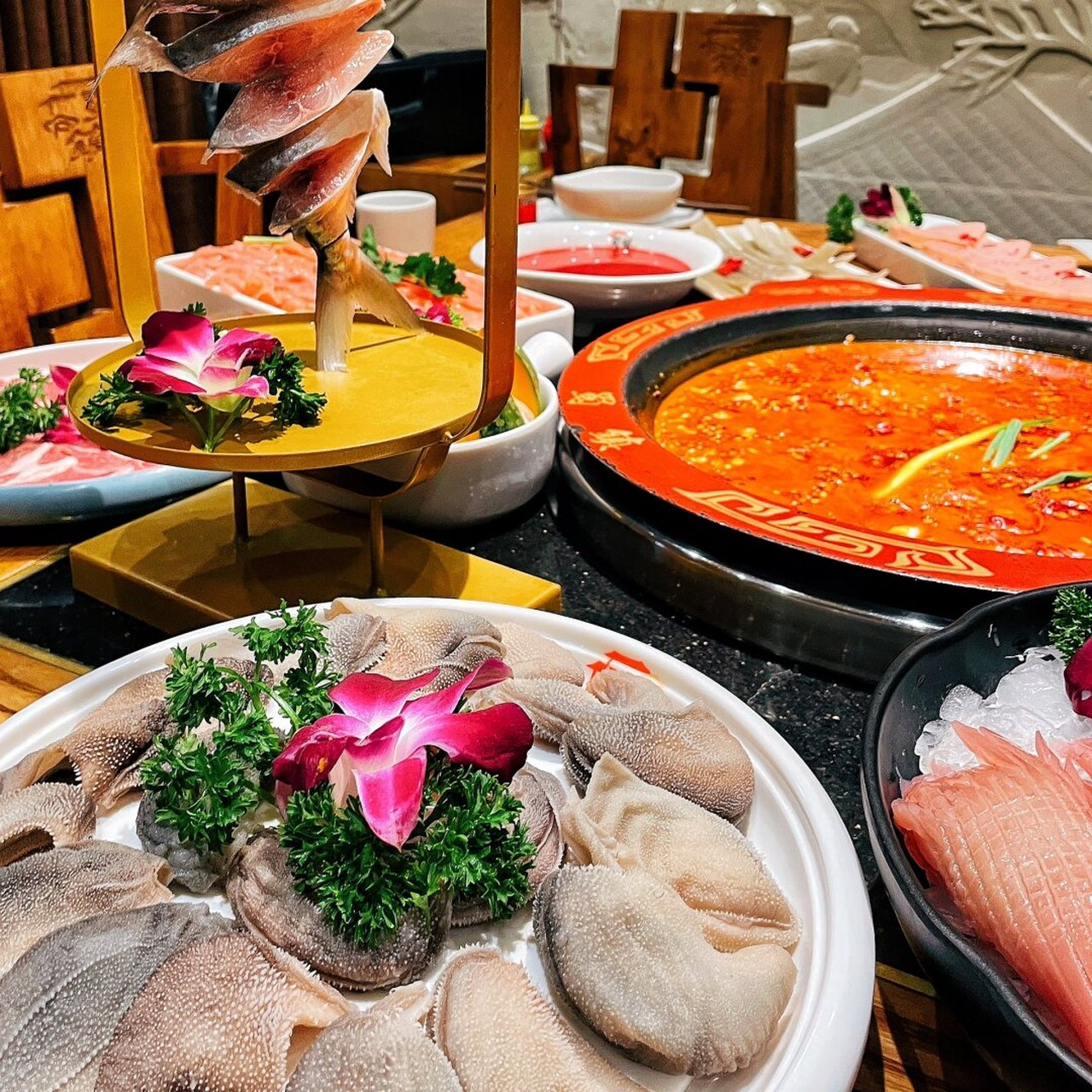 火锅必吃榜,好吃到放不下筷子  这家火锅店非常值得推荐,它的名字叫做