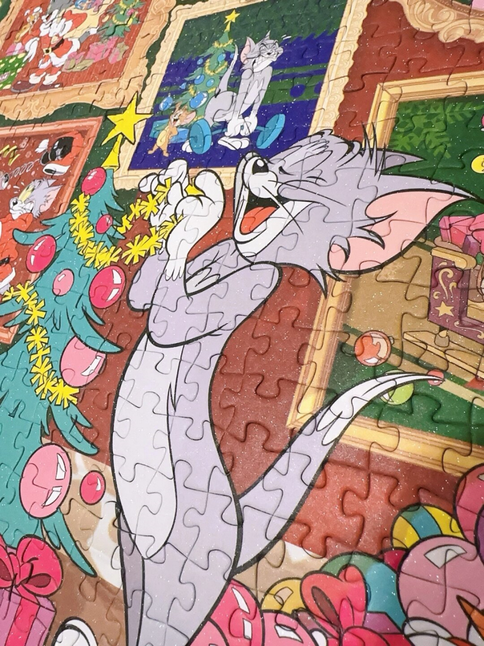 图益的这幅猫和老鼠圣诞拼图,给我带来了强烈的节日