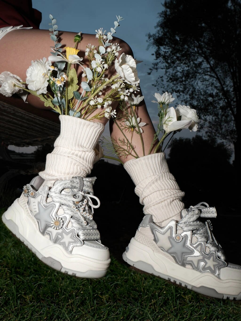 陈楚生也选择了小雏菊鞋款,可见这款鞋子的魅力之大