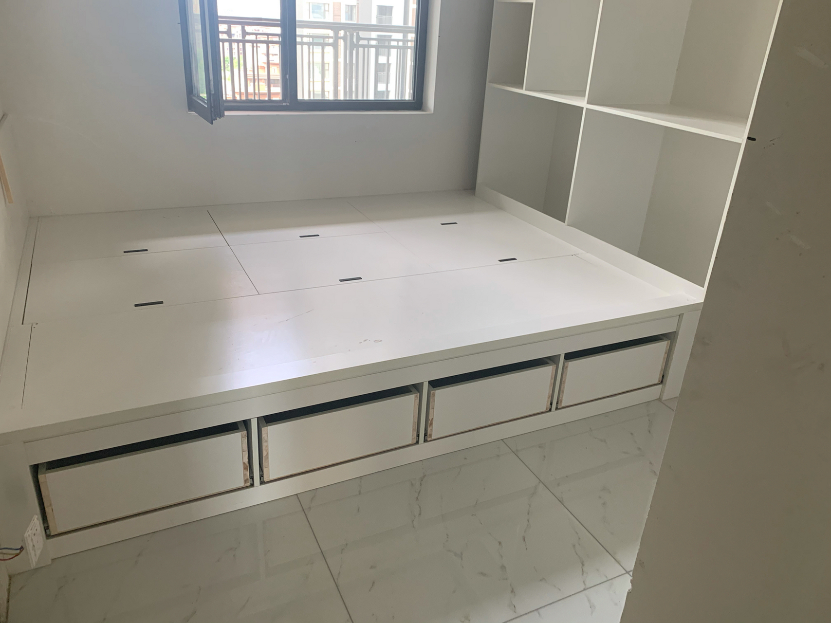 榻榻米衣柜内部结构|榻榻米尺寸分享     我家北卧长3.1米 宽3.